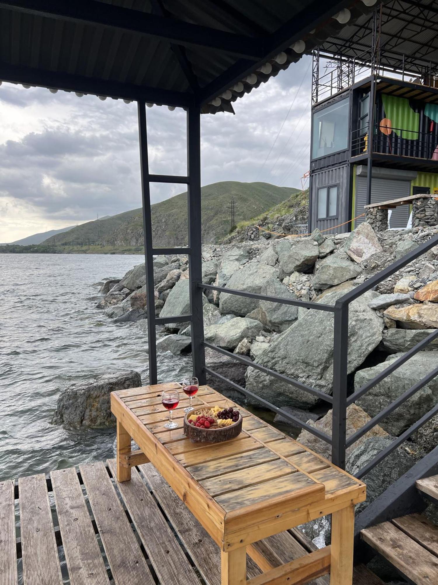 Altitude 1900 Dive Resort - Sevan Lake Chambarak Kültér fotó